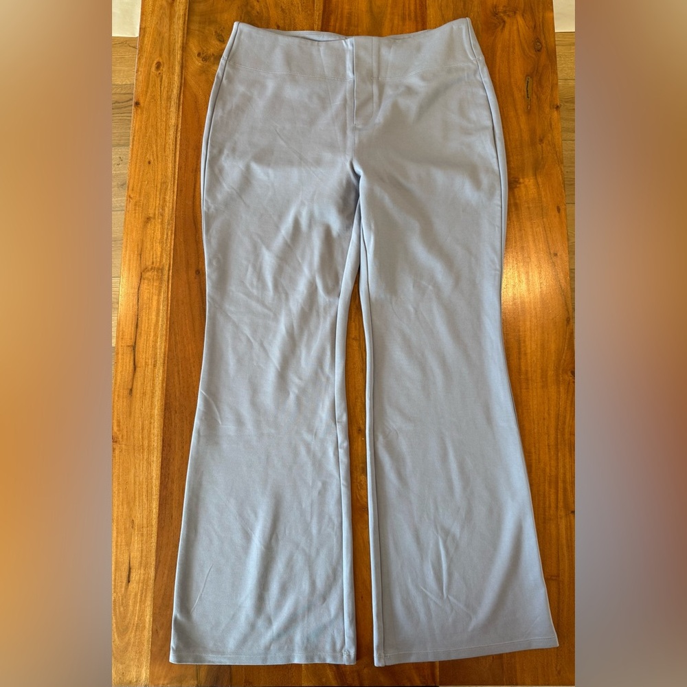HALARA Soft Blue/Gray Pants